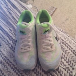 Nike airmax green and blue